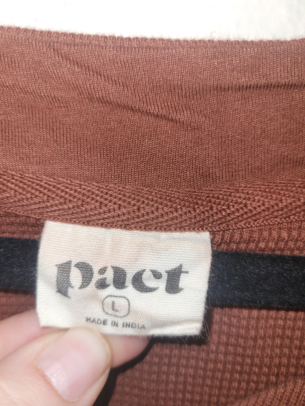 PACT Organic Cotton Waffle Knit Henley Top Rust Brown Women’s Large - Picture 2 of 5